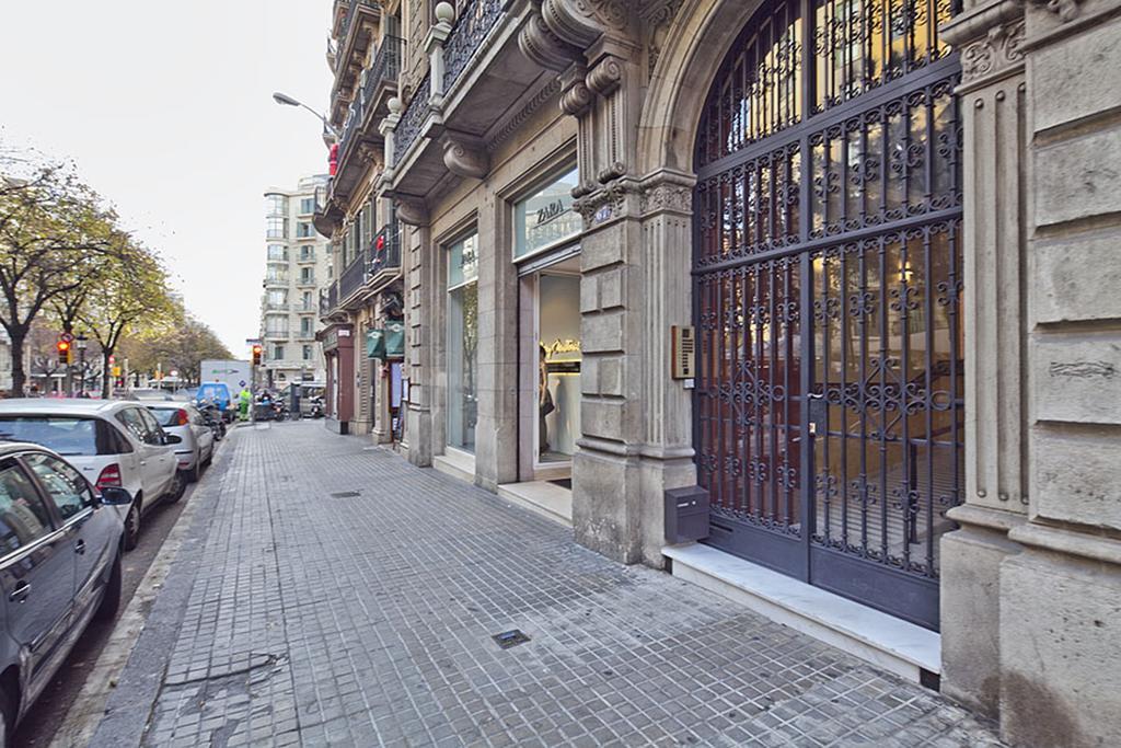 My Space Barcelona Rambla Catalunya Center Extérieur photo